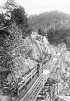 A lengthy ice railway, a slide down the side of the mountain